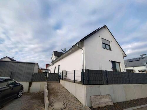 Foto - 7 Zimmer Einfamilienhaus in Langenau