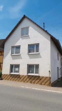 Foto - Renovierungsbedürftig Einfamilienhaus, Nebengebäude, Scheune