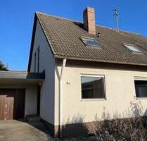 Großzügiges Haus mit viel Gestaltungsspielraum für Handwerker - Pfaffenhofen an der Roth