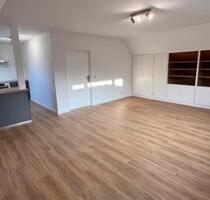 Erstbezug nach Sanierung. Helle und gepflegte 2 Zimmer DGW - Hamburg Niendorf