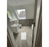 Erstbezug!! Wohnung mit 5 Zimmern im idyllischen Grün, möblierte Vermietung in einer Top-Lage - Düsseldorf Stadtbezirk 8