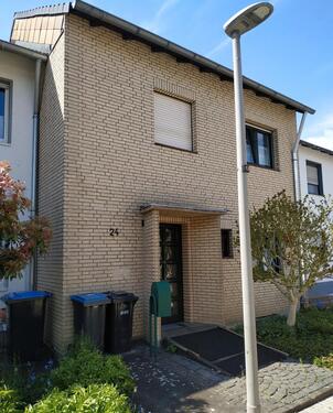 Foto - Reihenmittelhaus mit ausbaufähigem Dachgeschoss in ruhiger Lage