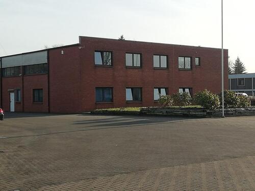 Foto - Helle Büroräume in ruhiger Gewerbeeinheit