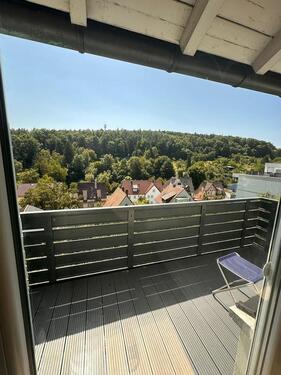 Foto - Geschmackvolle Wohnung im 1.OG mit drei Zimmern und Balkon