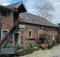 DG Whg. Zwei Zimmer 70 m² EBK ab 1. Dezember, Köln Au
