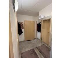 1-Zimmer-Dachgeschosswohnung mit seperater Küche und Bad - Ingolstadt Nordost