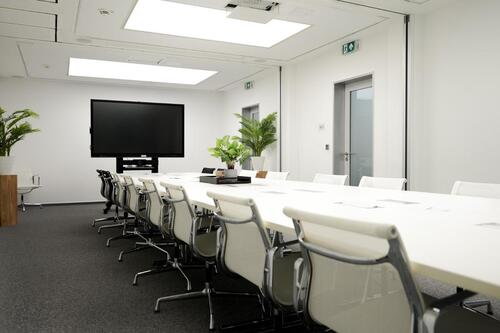 Foto - Top ausgestatteter Meetingraum LeimenHeidelberg – für 16 Pers., 35 €h, inkl. Kaffee & Wasser