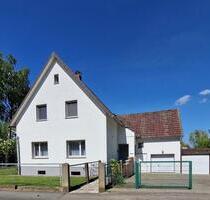 Charmantes Haus + großes Grundstück (899m²) in Bad Oeynhausen