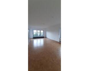 Großzügige und helle Erdgeschosswohnung zentral in Homberg gelegen - Homberg (Efze)