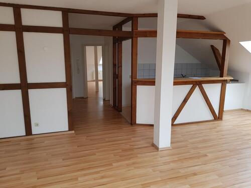 Foto - großzügige Dachgeschosswohnung (2.OG) über die kompl. Etage in einer schönen Stadtvilla, inkl. Gartennutzung, ab 01.03.2026