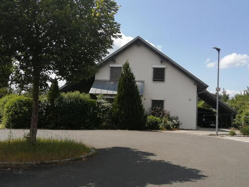 Foto - Einfamilienhaus mit Keller in idyllischer Lage