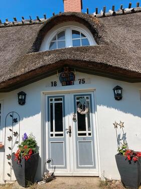 Foto - Charmantes Reetdach Haus - 580.000,00&nbsp;EUR Kaufpreis, ca.&nbsp; 110,00&nbsp;m&sup2;