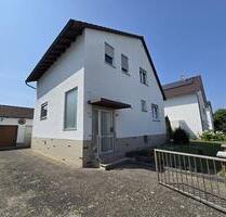 Charmantes Einfamilienhaus - Garten, Garage + Stellplatz - Rodgau
