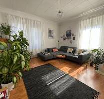 Helle, zentrale 3-Zimmer Altbauwohnung in Stuttgart-Mitte