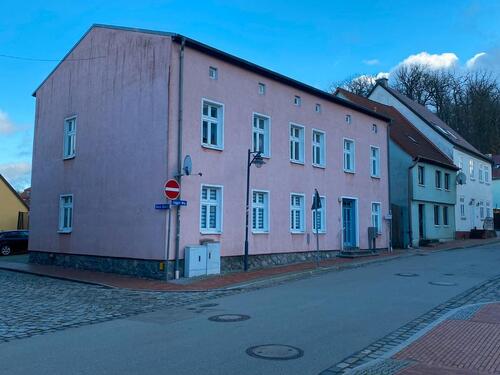 Foto - 8 Zimmer Mehrfamilienhaus, Wohnhaus zum Kaufen in Burg Stargard
