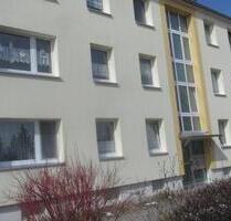 3 Zimmer Wohnung Erdgeschoß mit Dusche und Badewanne, großer Balk - Wolfenbüttel Adersheim