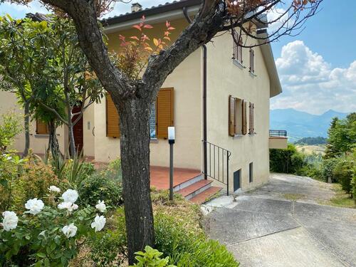 Foto - Einfamilienhaus - 260.000,00&nbsp;EUR Kaufpreis, ca.&nbsp; 152,00&nbsp;m&sup2;