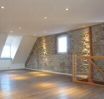 Wohnung Stadtmitte Vohenstrauß - 900,00&nbsp;EUR Kaltmiete, ca.&nbsp; 120,00&nbsp;m&sup2; in Vohenstrauß (PLZ: 92648)