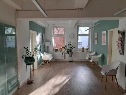 Foto - Praxisraum zur Untermiete - 500,00 EUR Kaltmiete,