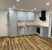 Komplett kernsanierte Einliegerwohnung in Wiedenest - Bergneustadt