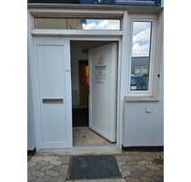 Halle mit Büro in Altwarmbüchen zu vermieten - Wennigsen (Deister)