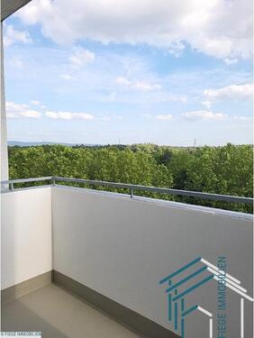 Foto - Schöne 2 Zimmerwohnung in Großauheim mit Balkon und neuem Bad