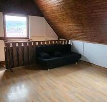 Dachgeschoss Wohnung zu vermieten - Gemünden (Wohra)