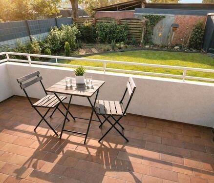 Foto - Frisch sanierte Hochparterre Wohnung mit sonniger Loggia