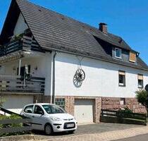 Ein bis Zwei Familienhaus - 230.000,00&nbsp;EUR Kaufpreis, ca.&nbsp; 195,59&nbsp;m&sup2; in Bad Emstal (PLZ: 34308)