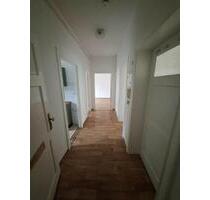 Attraktive 4-Zimmer-Wohnung mit Balkon & Küche (83 m²) - Wittenberge