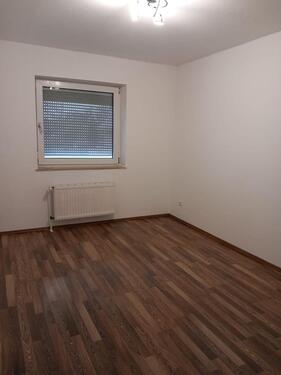 Foto - Frisch gestrichene 3-Zimmer-Wohnung – sofort bezugsfrei