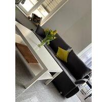 Zentral gelegene, moderne 1-Zimmer-Wohnung mit Terrasse - Köln Ehrenfeld