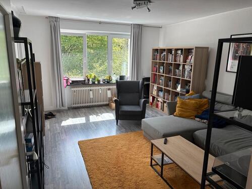 Foto - Schöne 2-Zimmer-Whg in Uni-Nähe - NUR MIT KÜCHENÜBERNAHME