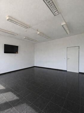Foto - 105 qm repräsentatives helles Tageslicht 3-Zi Büro mit Küche & WC