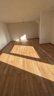 Foto - 3-Zimmer-Wohnung Dachgeschoss - 757,00&nbsp;EUR Kaltmiete, ca.&nbsp; 82,00&nbsp;m&sup2;