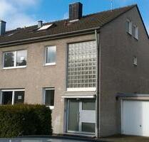 Doppelhaushälfte Porz-Zündorf. Nähe Schulzentrum - Köln