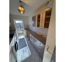 Helle 3,5-Zimmer-Wohnung mit Stellplatz ruhige Lage von Brühl - Mannheim Hochstätt