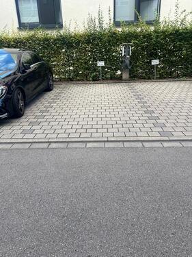Foto - Außenstellplatz Auto - 70,00&nbsp;EUR Miete,