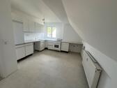 Foto - Schöne renovierte 4-Zimmer-Dachgechosswohnung