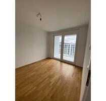 Moderne 2‑Zimmer Wohnung mit Balkon im 2. OG in Esslingen am Neck - Esslingen am Neckar