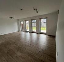 Moderne 2,5-Zimmerwohnung mit Garten und PKW-Stellplatz - Sottrum