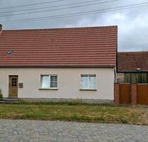 Einfamilienhaus in Buch bei Tangermünde mit viel Nebengelass