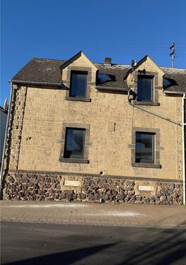 Foto - Kleines renovierungsbedürftiges Haus in Ettringen