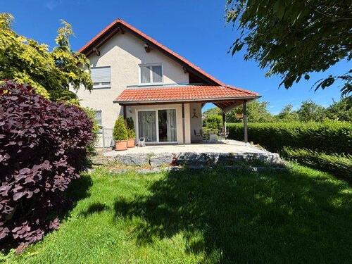 Foto - Gepflegtes Einfamilienhaus mit traumhaften natürlichen Umfeld