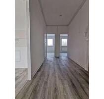 ** schöne, kleine 3 Raum Wohnung neu saniert, ausserhalb von Dessau ! ** - Dessau-Roßlau Brambach