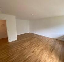 Helles, lichtdurchflutetes Appartment am Nymphenburger Kanal nach Sanierung - München Aubing-Lochhausen-Langwied