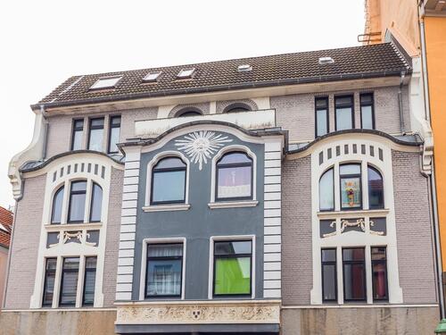 Foto - Charmante 3-Zimmer-Wohnung mit hohen Decken in Lehe mit großzügigem Balkon!