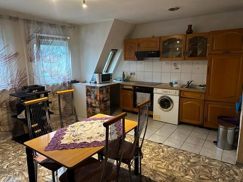 Foto - Möblierte Dachgeschosswohnung - 450,00 EUR Kaltmiete,