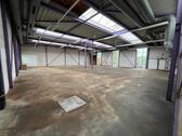 Foto - Lager-Produktionshalle - mit Büro - 1A Lage im Buch