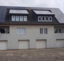 Erdgeschoss - 3 ZKB mit Balkon und Garage - Adelebsen